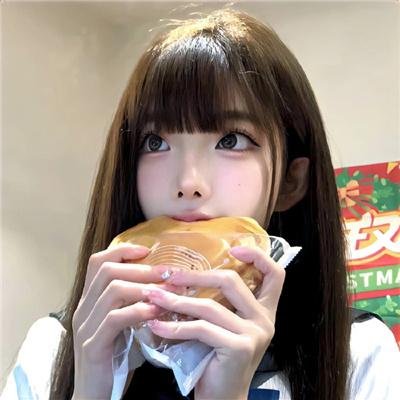 小妮扛枪